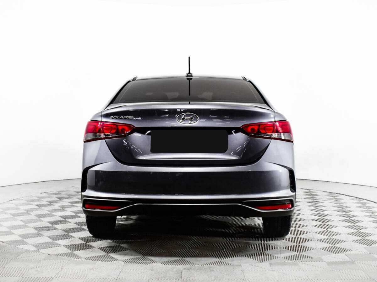 Hyundai Solaris с пробегом — 2021 год. Фото: #5