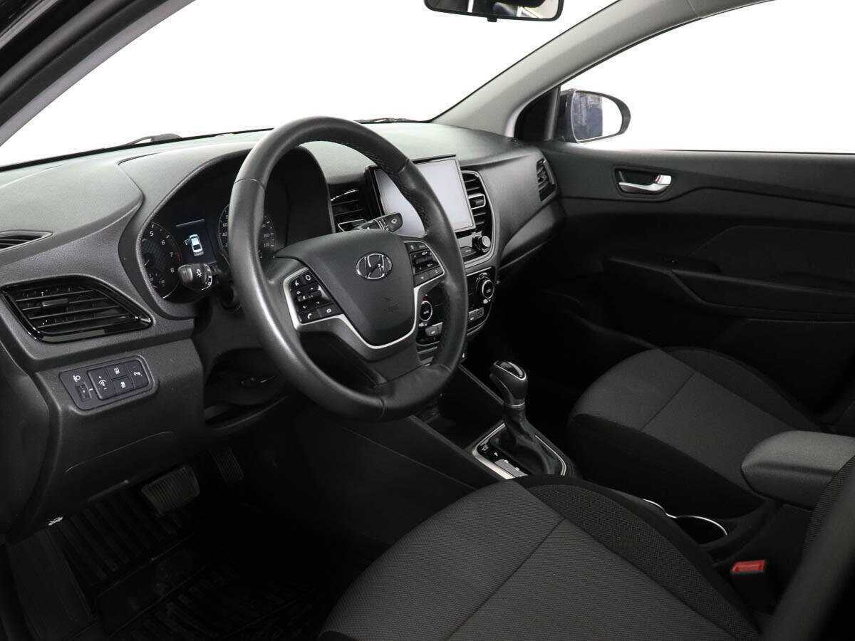 Hyundai Solaris с пробегом — 2021 год. Фото: #7