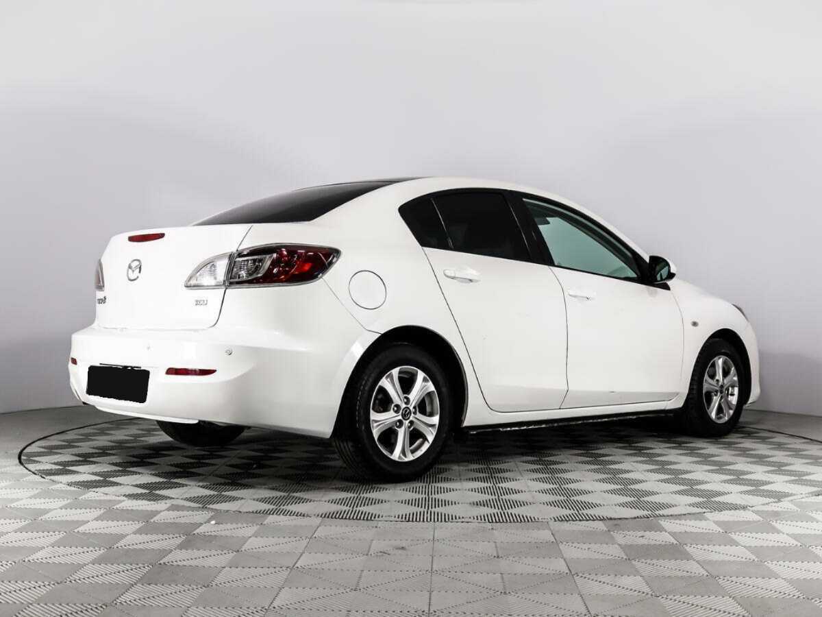 Mazda 3 с пробегом — 2013 год. Фото: #4