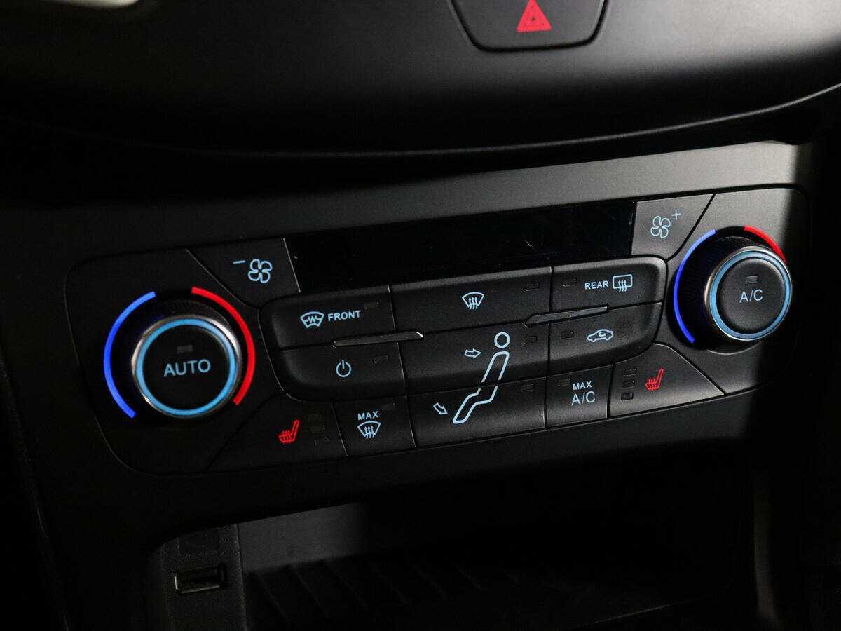 Ford Focus с пробегом — 2016 год. Фото: #15