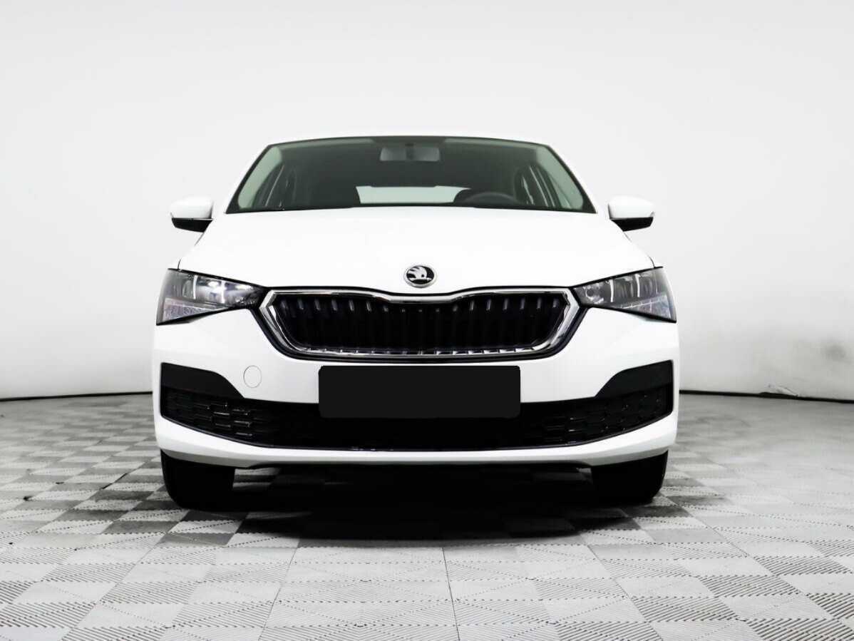 Skoda Rapid с пробегом — 2020 год. Фото: #1