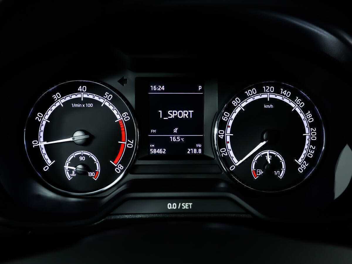 Skoda Octavia с пробегом — 2018 год. Фото: #8