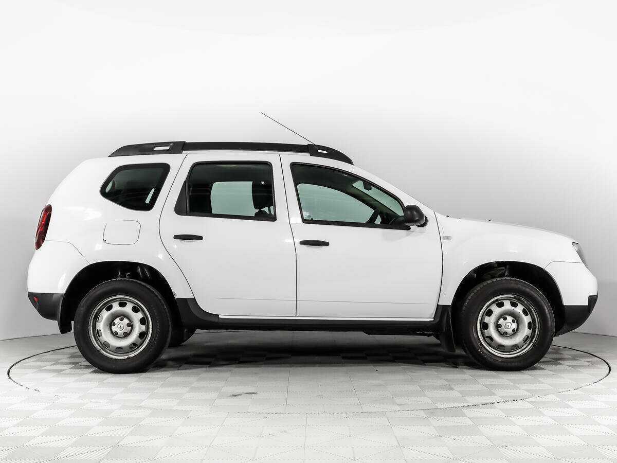 Renault Duster с пробегом — 2017 год. Фото: #3