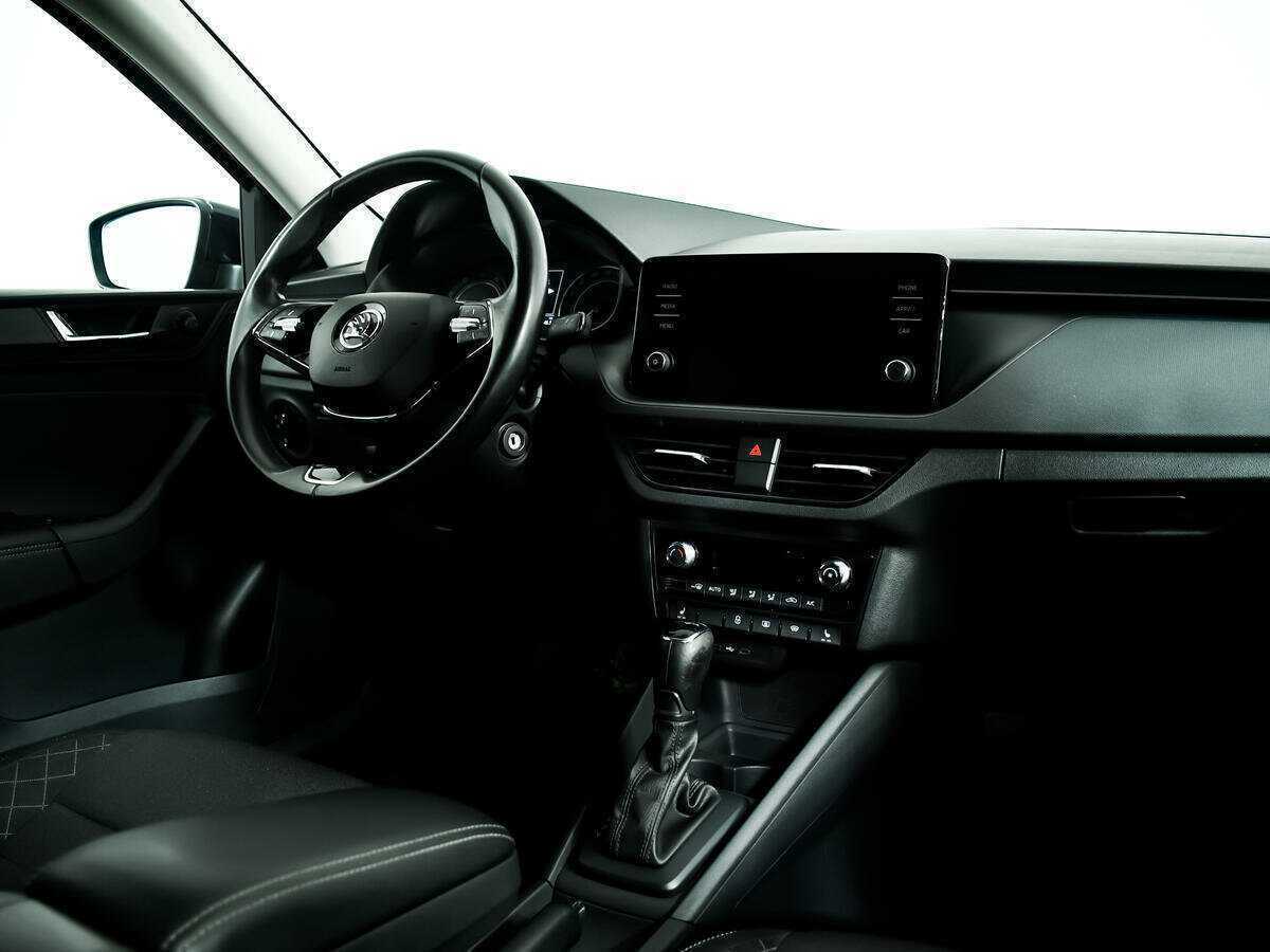 Skoda Rapid с пробегом — 2020 год. Фото: #8