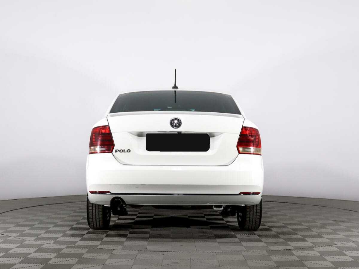 Volkswagen Polo с пробегом — 2020 год. Фото: #4