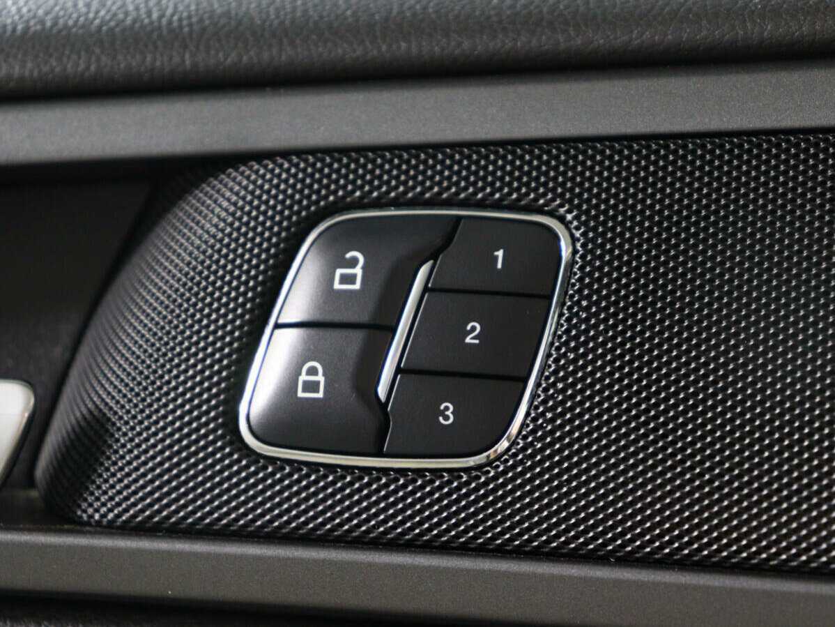 Ford Mondeo с пробегом — 2015 год. Фото: #14