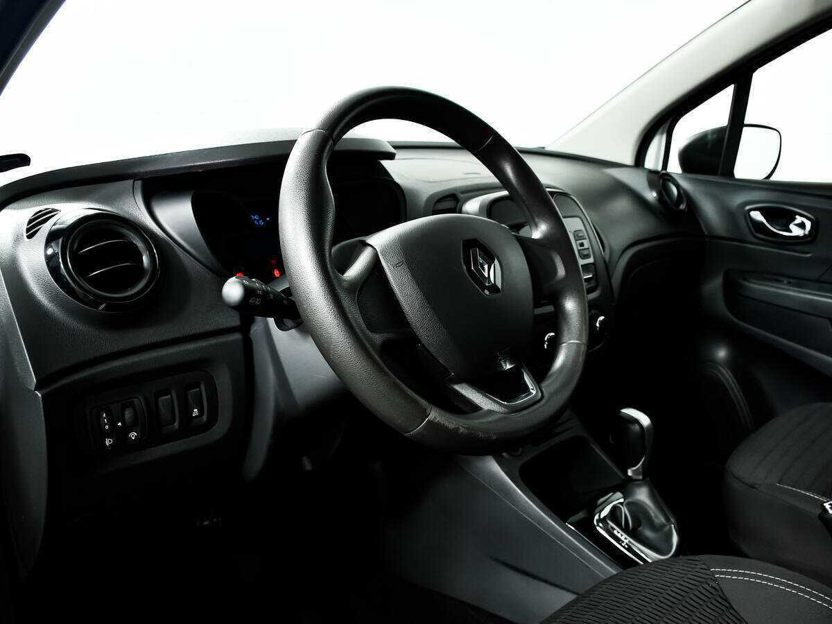 Renault Kaptur с пробегом — 2019 год. Фото: #12
