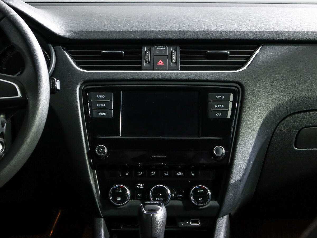 Skoda Octavia с пробегом — 2019 год. Фото: #12