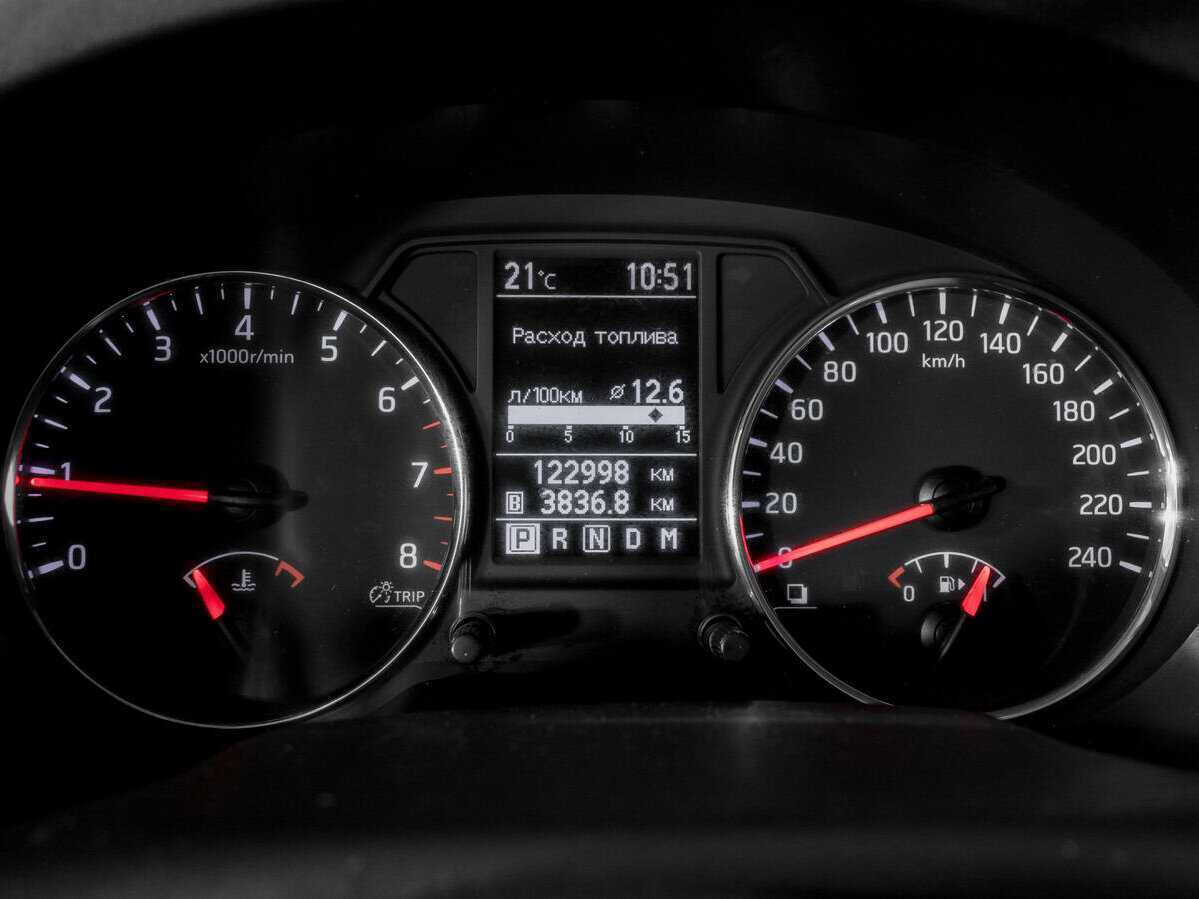 Nissan X-Trail с пробегом — 2012 год. Фото: #10