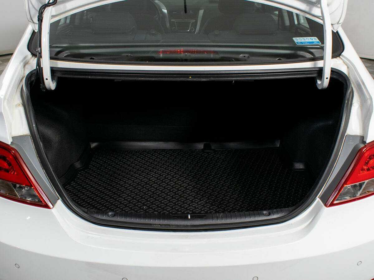 Hyundai Solaris с пробегом — 2016 год. Фото: #13