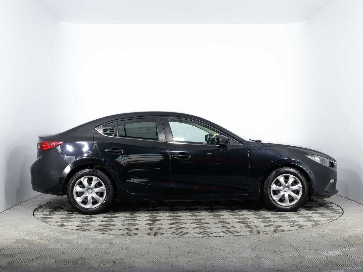 Mazda 3 с пробегом — 2014 год. Фото: #3