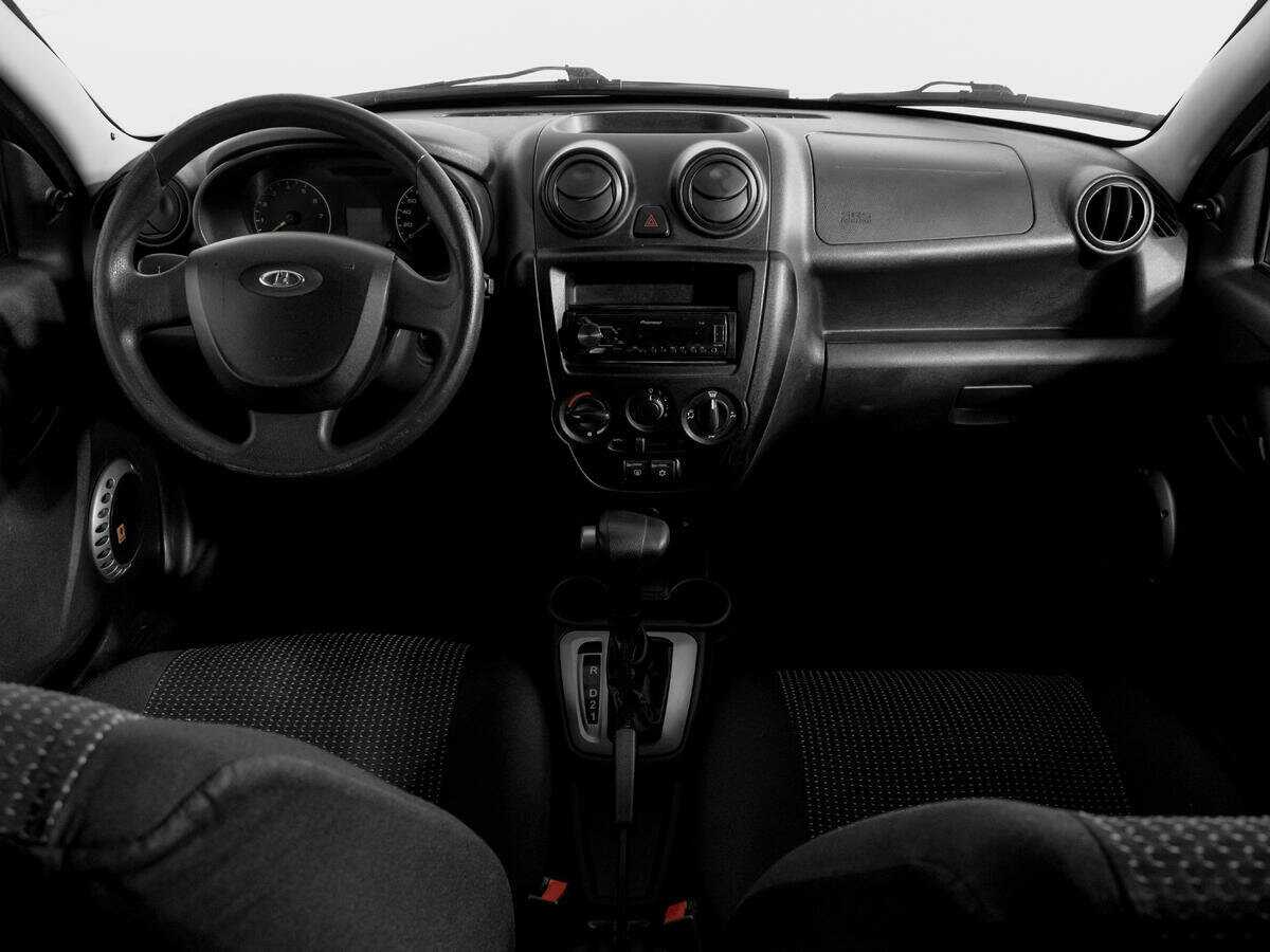 Lada (ВАЗ) Granta с пробегом — 2012 год. Фото: #11