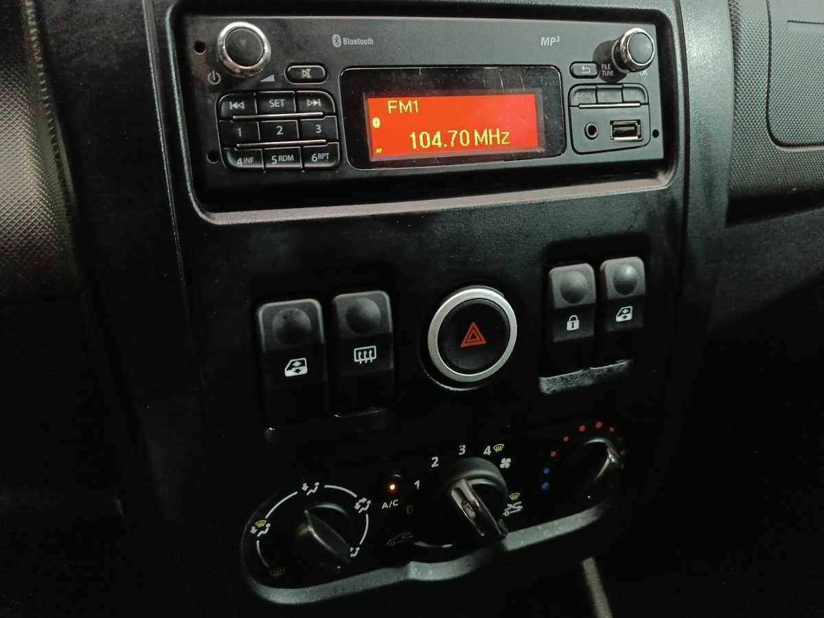 Lada (ВАЗ) Largus с пробегом — 2019 год. Фото: #12