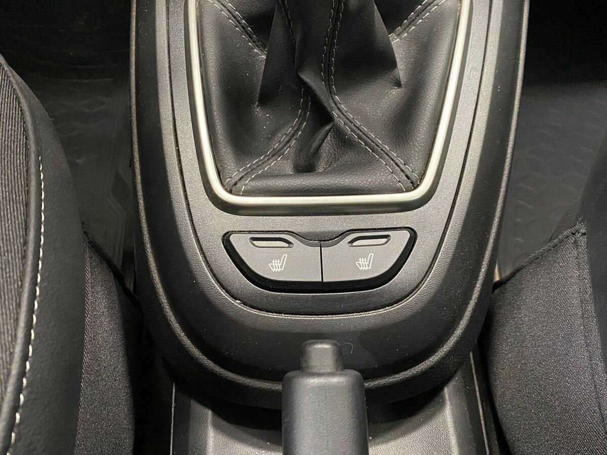 Lada (ВАЗ) Vesta с пробегом — 2020 год. Фото: #16