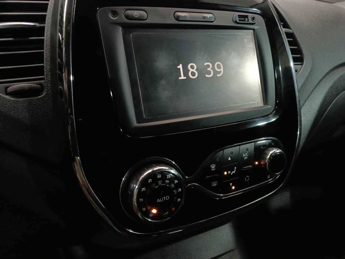 Renault Kaptur с пробегом — 2016 год. Фото: #13