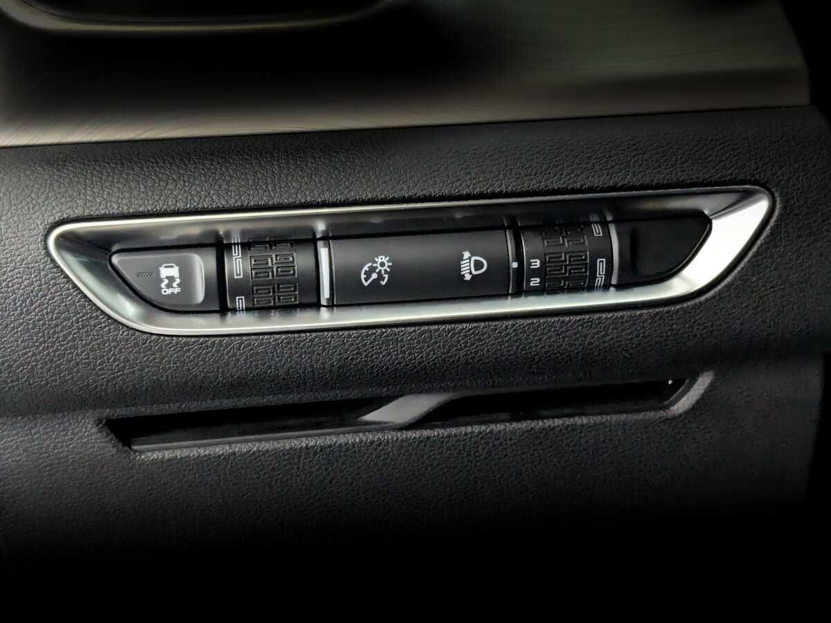 Geely Coolray с пробегом — 2021 год. Фото: #23