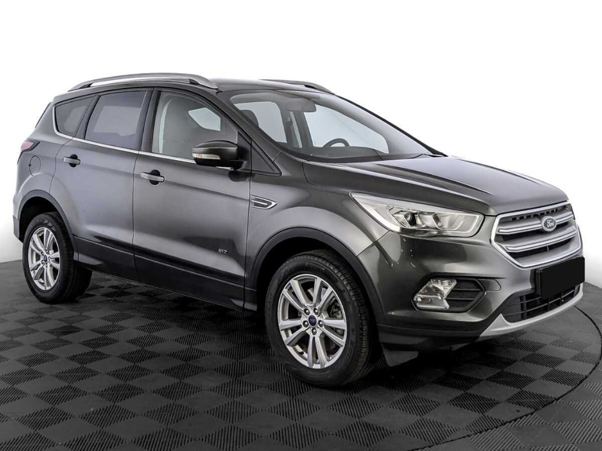 Ford Kuga с пробегом — 2018 год. Фото: #2