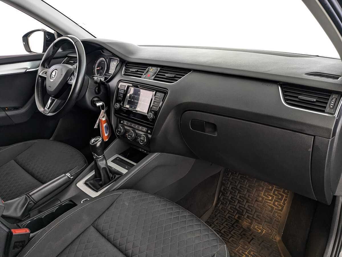 Skoda Octavia с пробегом — 2016 год. Фото: #8