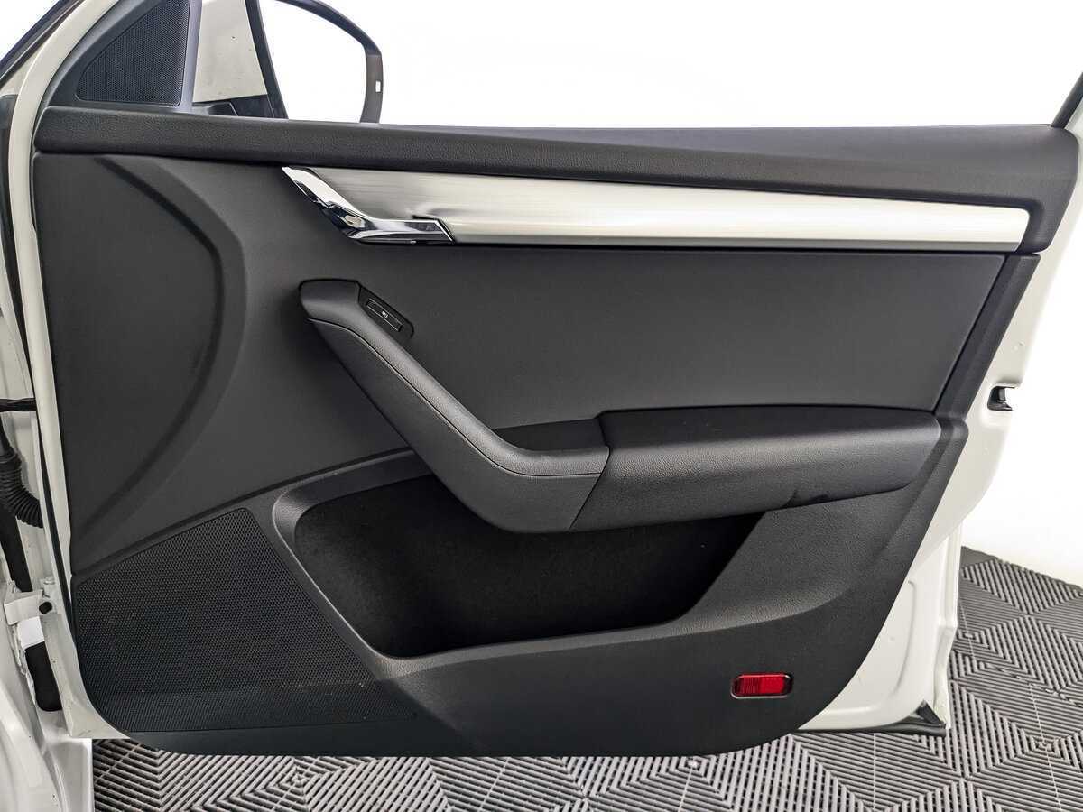 Skoda Octavia с пробегом — 2019 год. Фото: #18