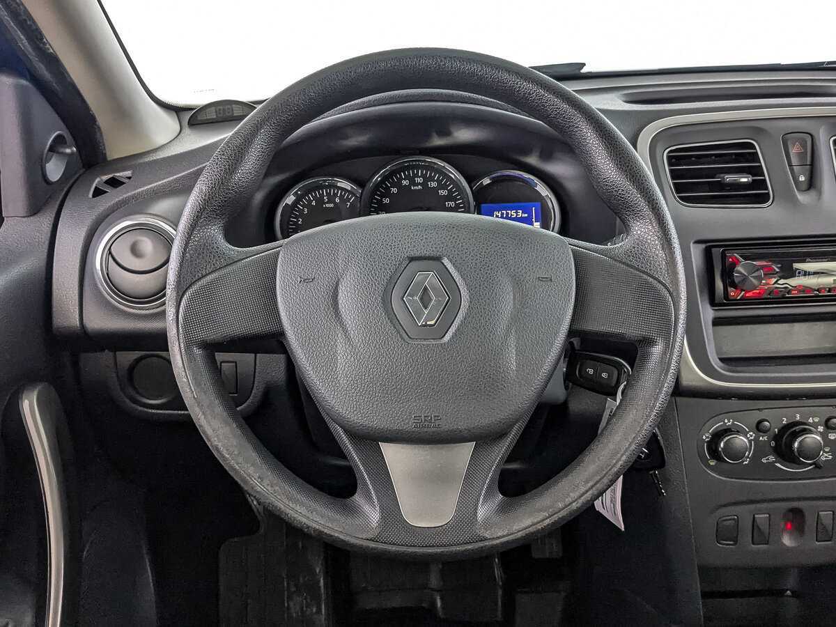 Renault Logan с пробегом — 2016 год. Фото: #17