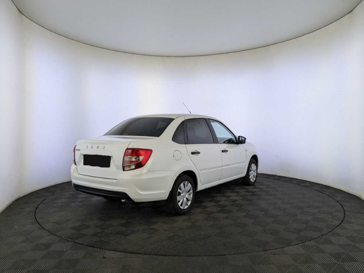 Lada (ВАЗ) Granta с пробегом — 2021 год. Фото: #4