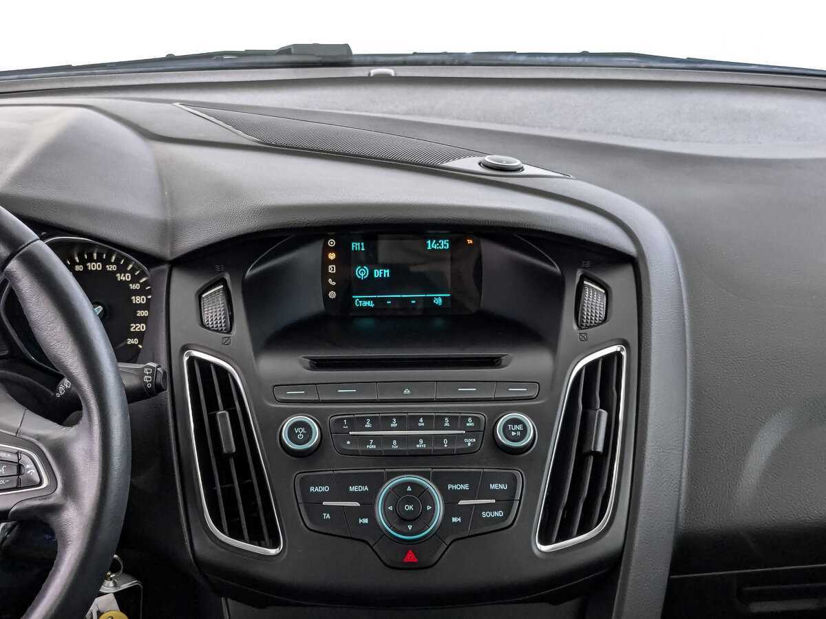 Ford Focus с пробегом — 2018 год. Фото: #12