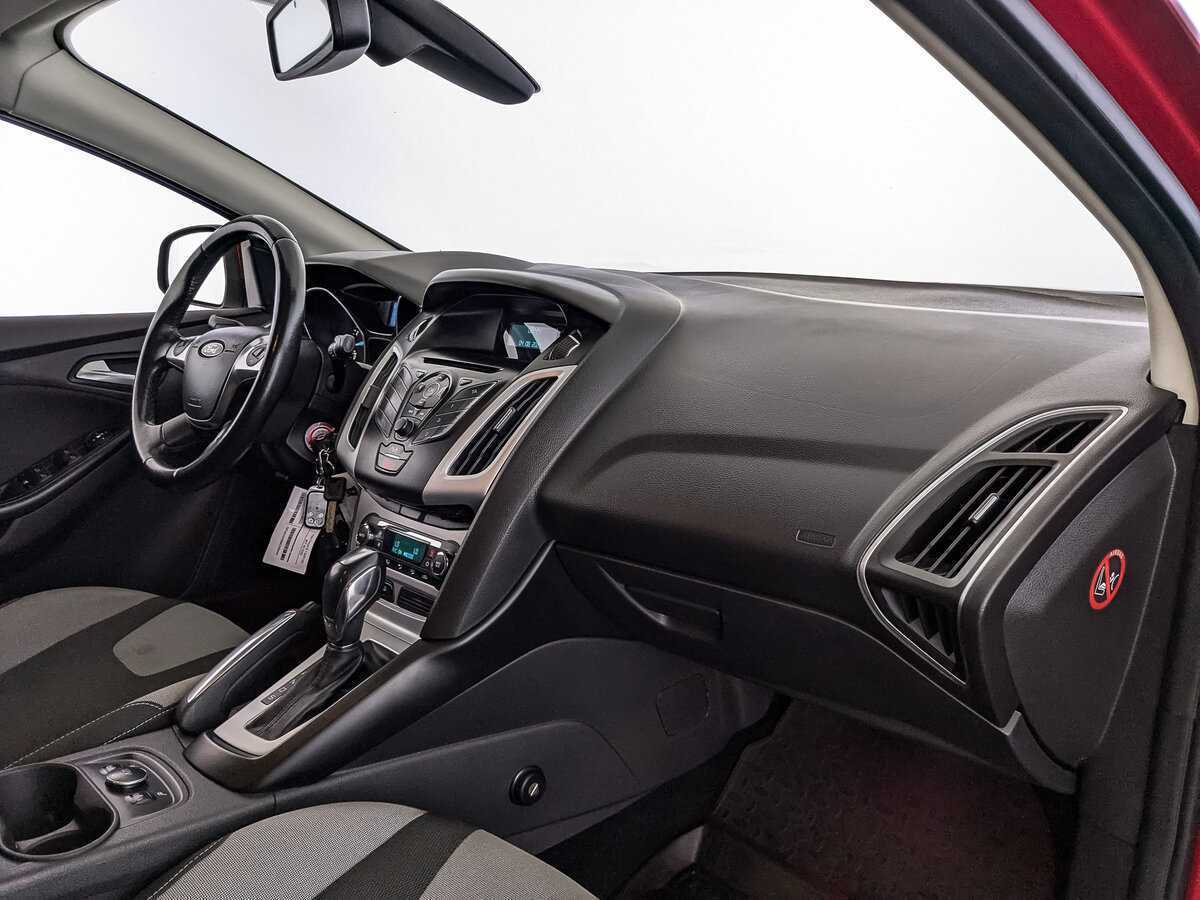 Ford Focus с пробегом — 2012 год. Фото: #8