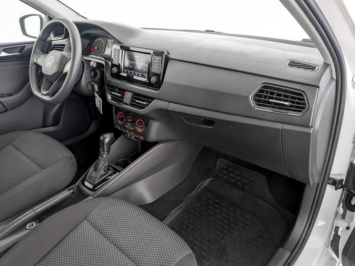 Volkswagen Polo с пробегом — 2020 год. Фото: #8