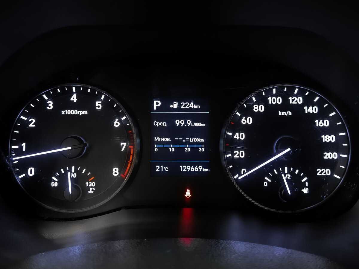 Hyundai Solaris с пробегом — 2018 год. Фото: #11