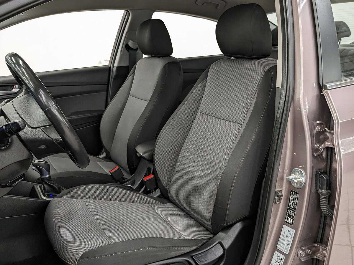 Hyundai Solaris с пробегом — 2018 год. Фото: #15