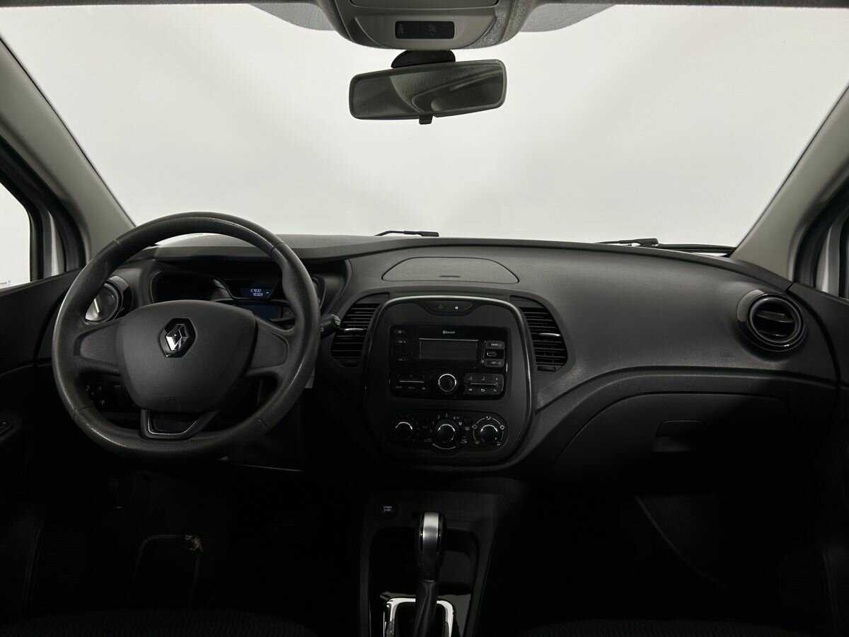 Renault Kaptur с пробегом — 2018 год. Фото: #6