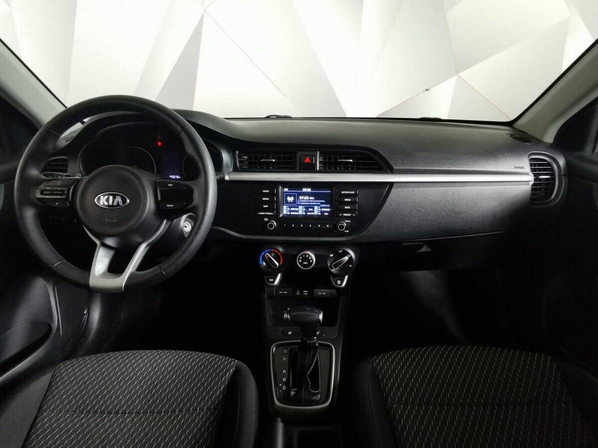Kia Rio с пробегом — 2018 год. Фото: #9