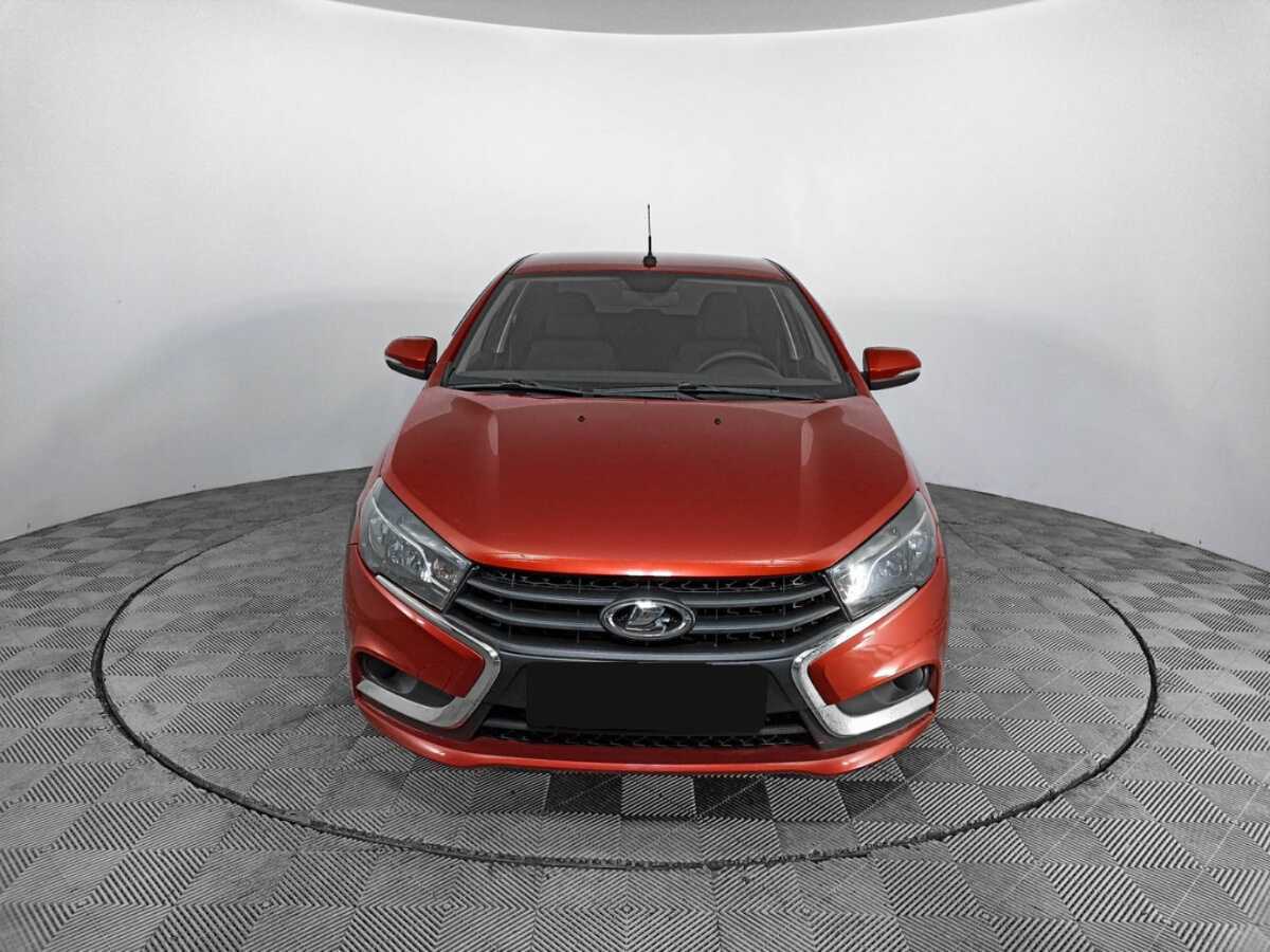 Lada (ВАЗ) Vesta с пробегом — 2017 год. Фото: #1