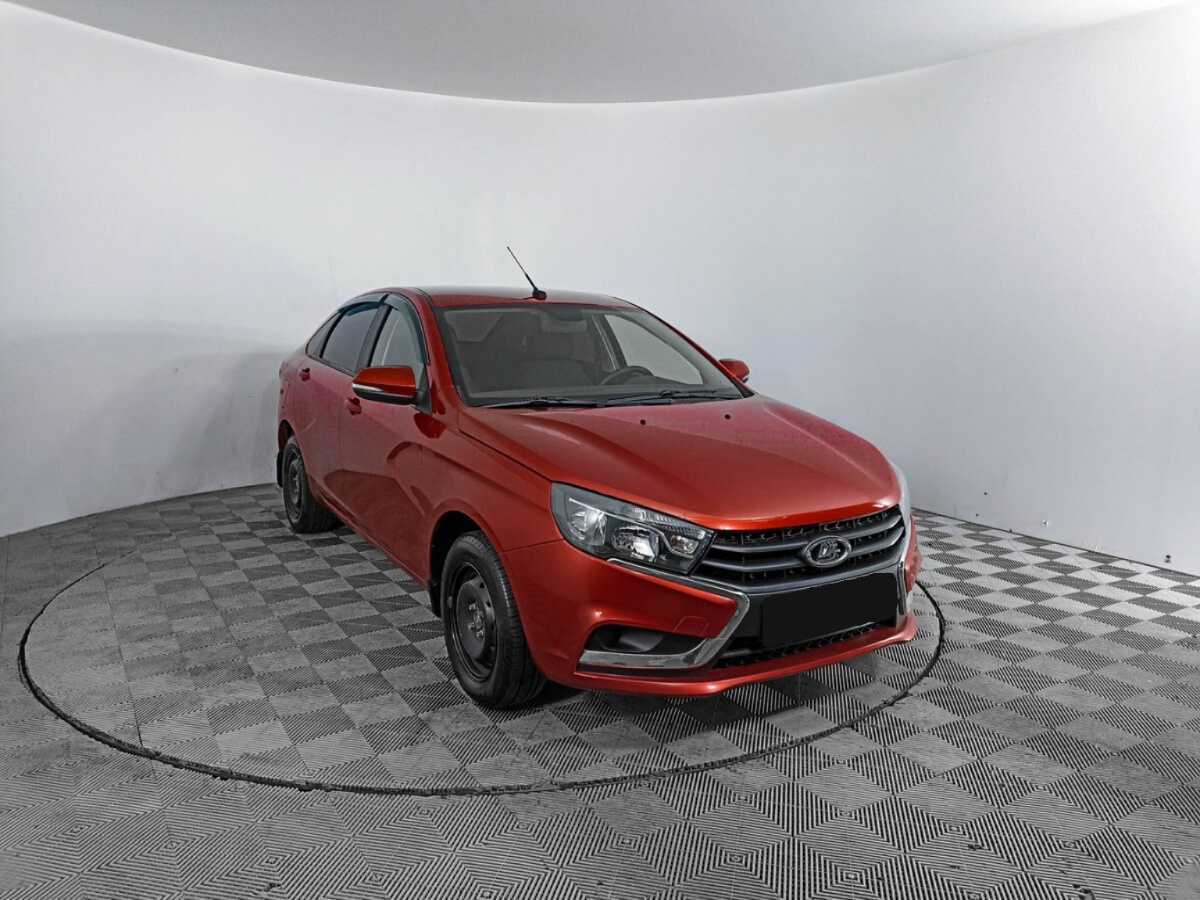 Lada (ВАЗ) Vesta с пробегом — 2017 год. Фото: #2
