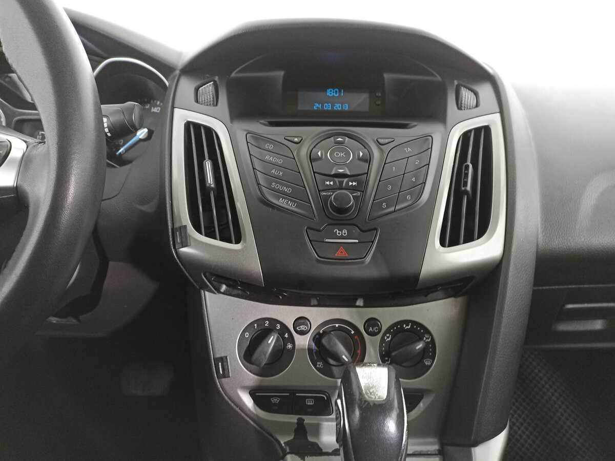 Ford Focus с пробегом — 2013 год. Фото: #12