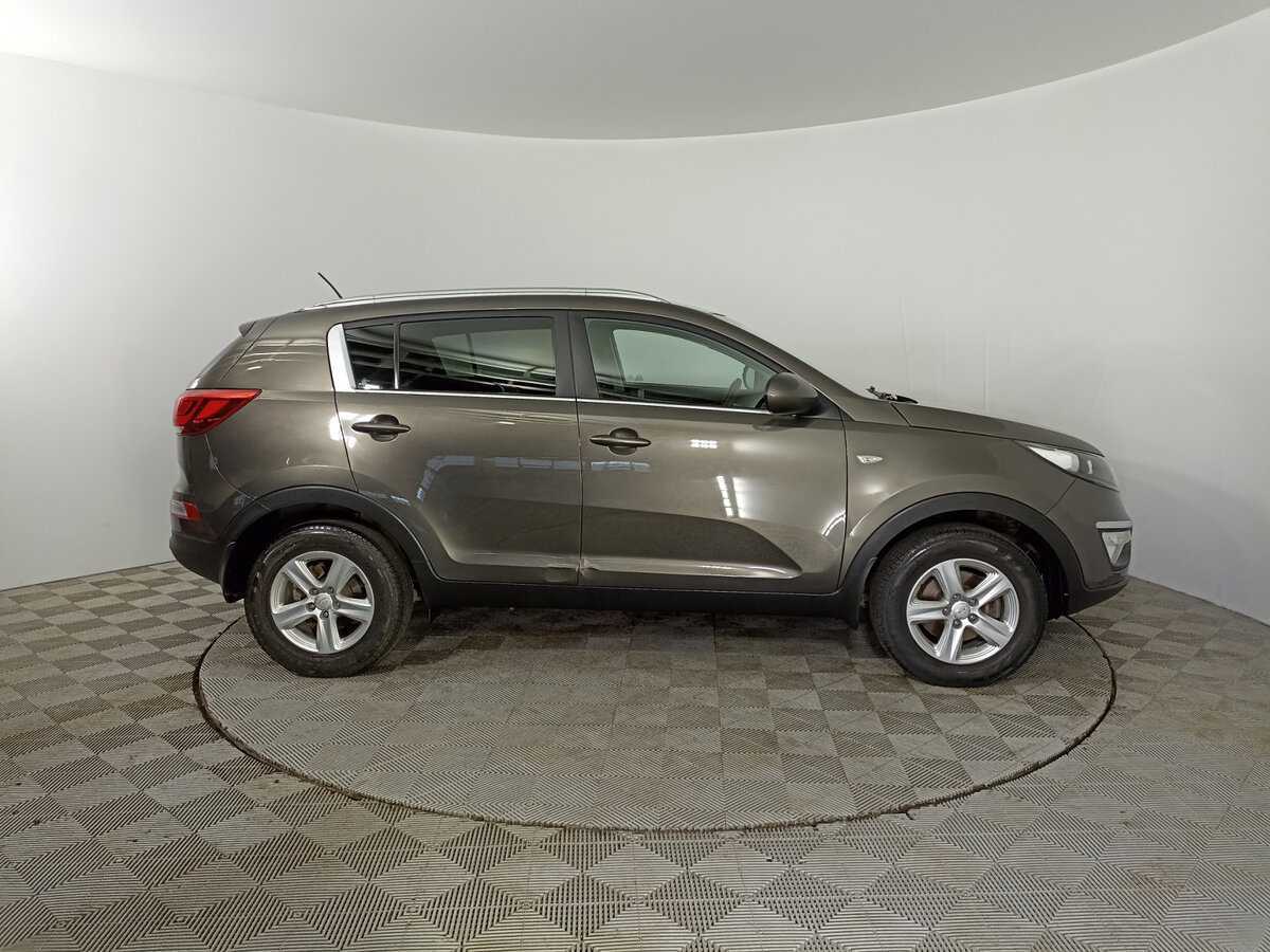 Kia Sportage с пробегом — 2014 год. Фото: #3