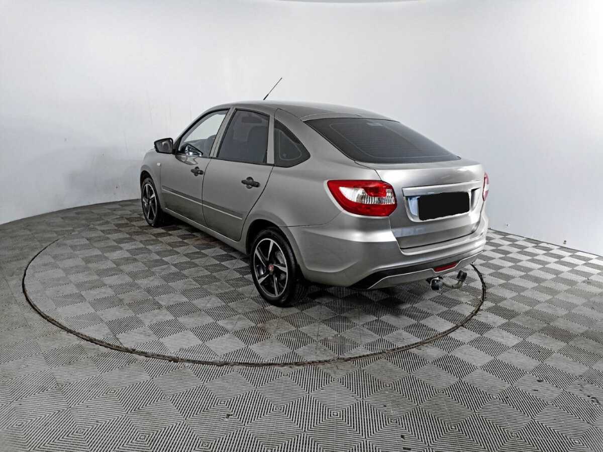 Lada (ВАЗ) Granta с пробегом — 2019 год. Фото: #6