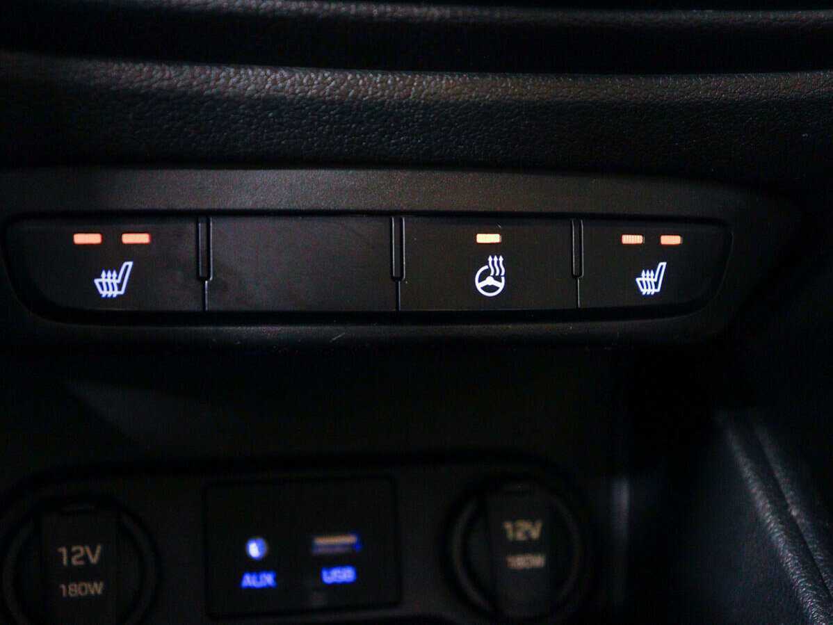 Hyundai Solaris с пробегом — 2017 год. Фото: #11