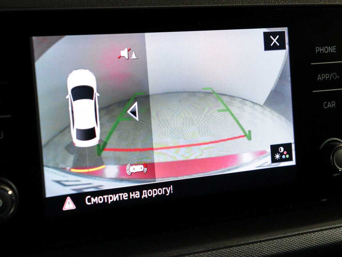 Skoda Rapid с пробегом — 2020 год. Фото: #21