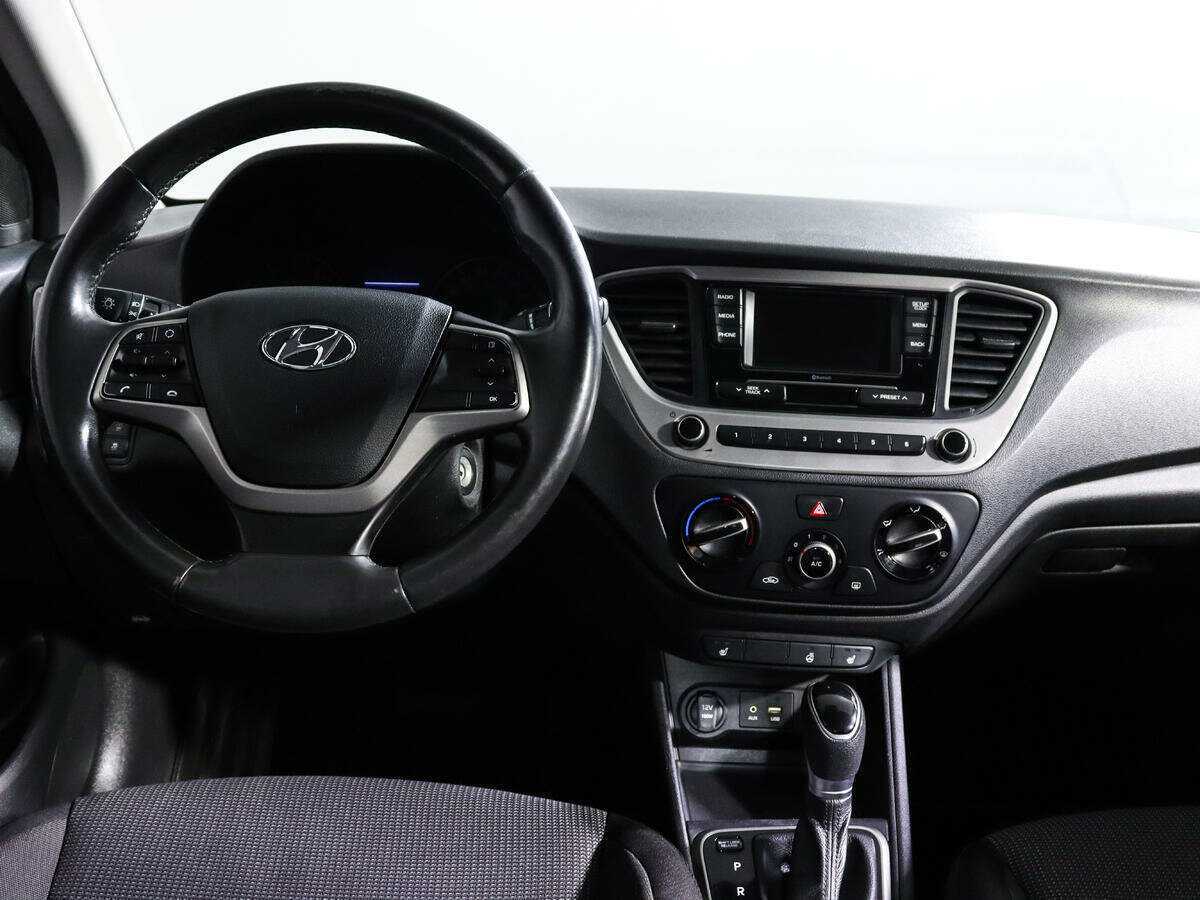 Hyundai Solaris с пробегом — 2018 год. Фото: #9