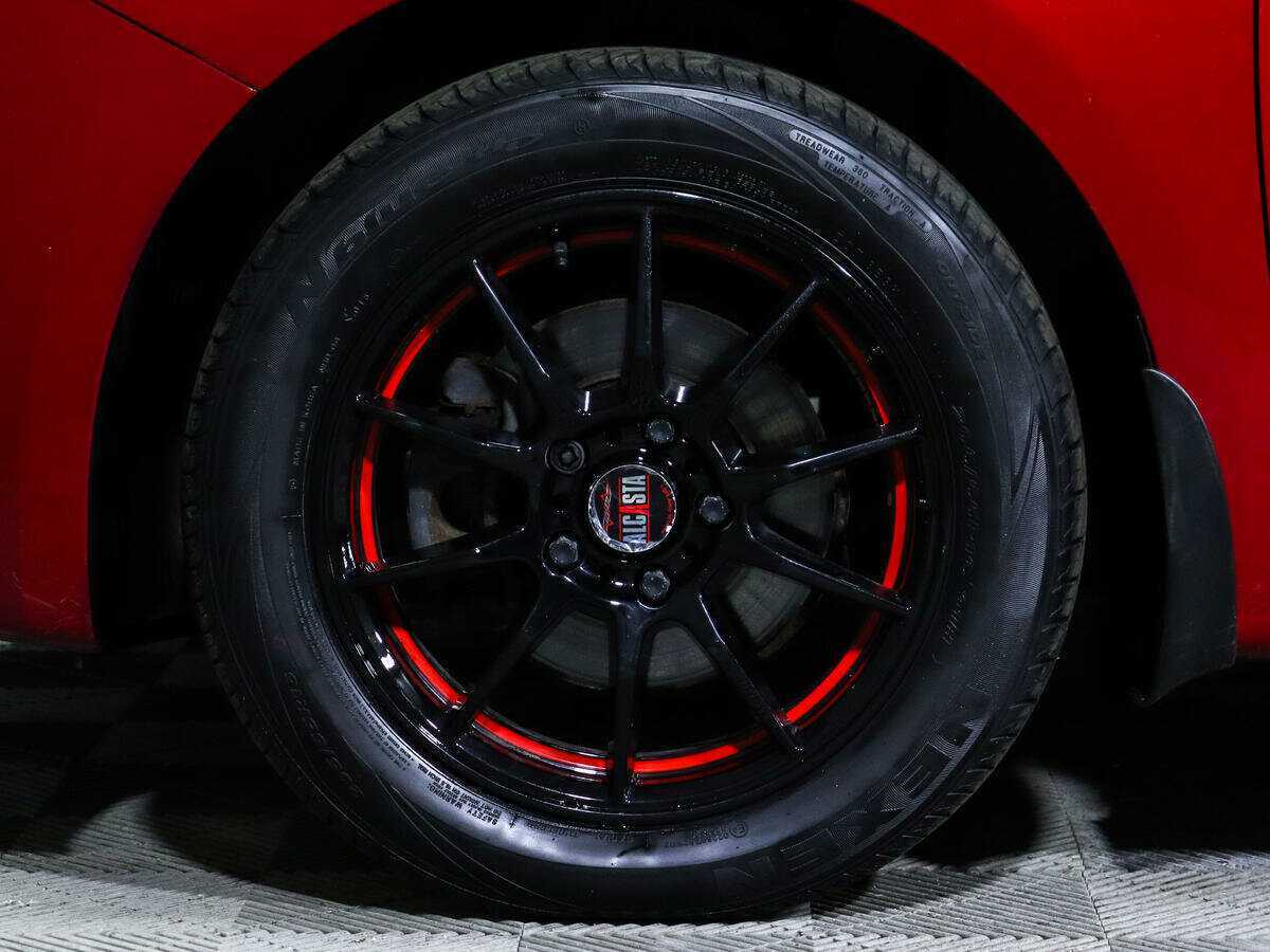 Kia Cerato с пробегом — 2014 год. Фото: #18