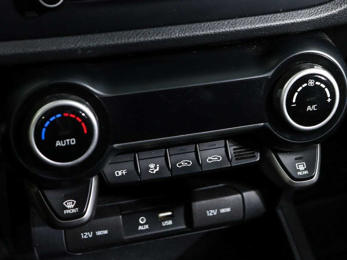 Kia Rio с пробегом — 2019 год. Фото: #16