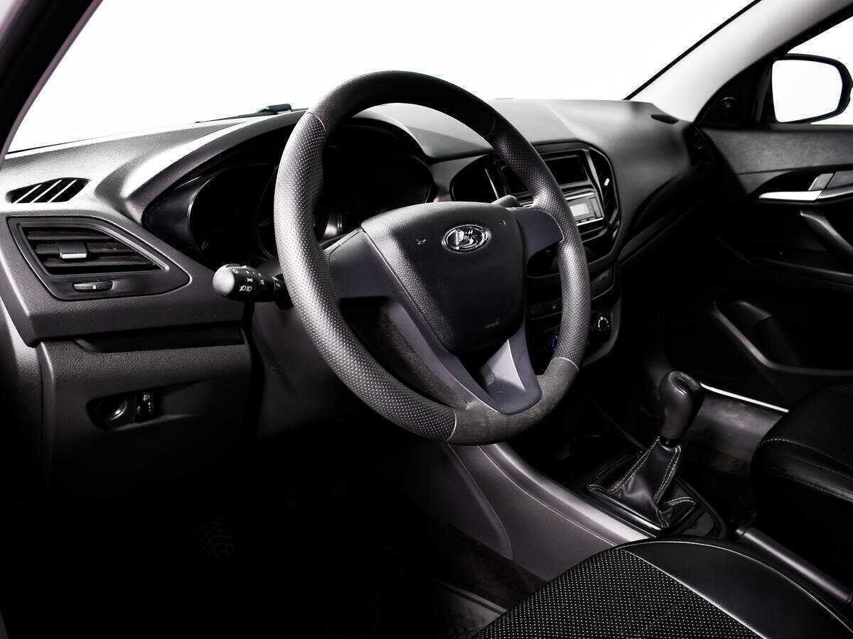 Lada (ВАЗ) Vesta с пробегом — 2021 год. Фото: #12