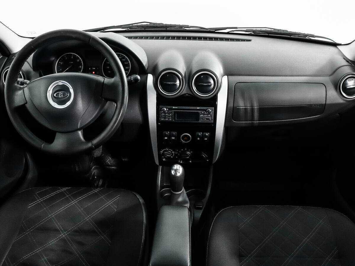 Lada (ВАЗ) Largus с пробегом — 2015 год. Фото: #11