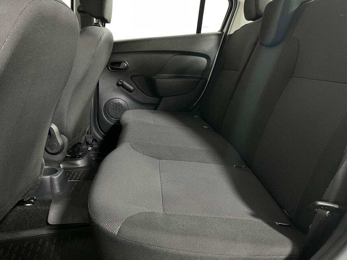 Renault Logan с пробегом — 2020 год. Фото: #8