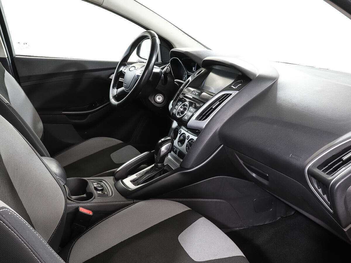 Ford Focus с пробегом — 2013 год. Фото: #8