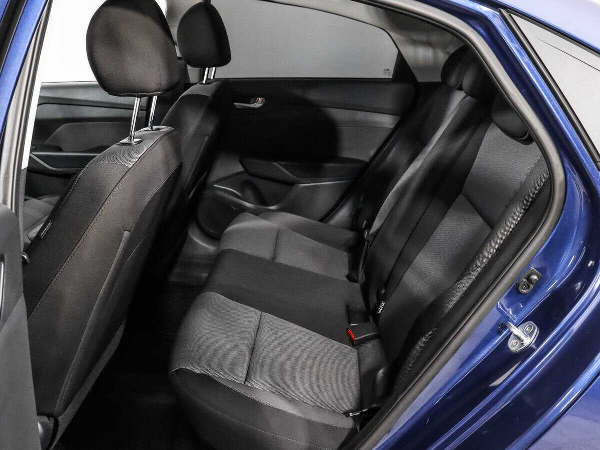 Hyundai Solaris с пробегом — 2021 год. Фото: #10