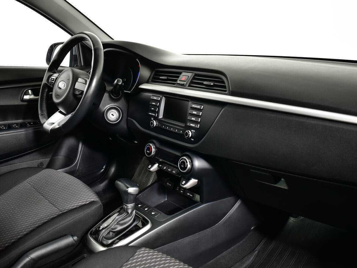 Kia Rio с пробегом — 2019 год. Фото: #6