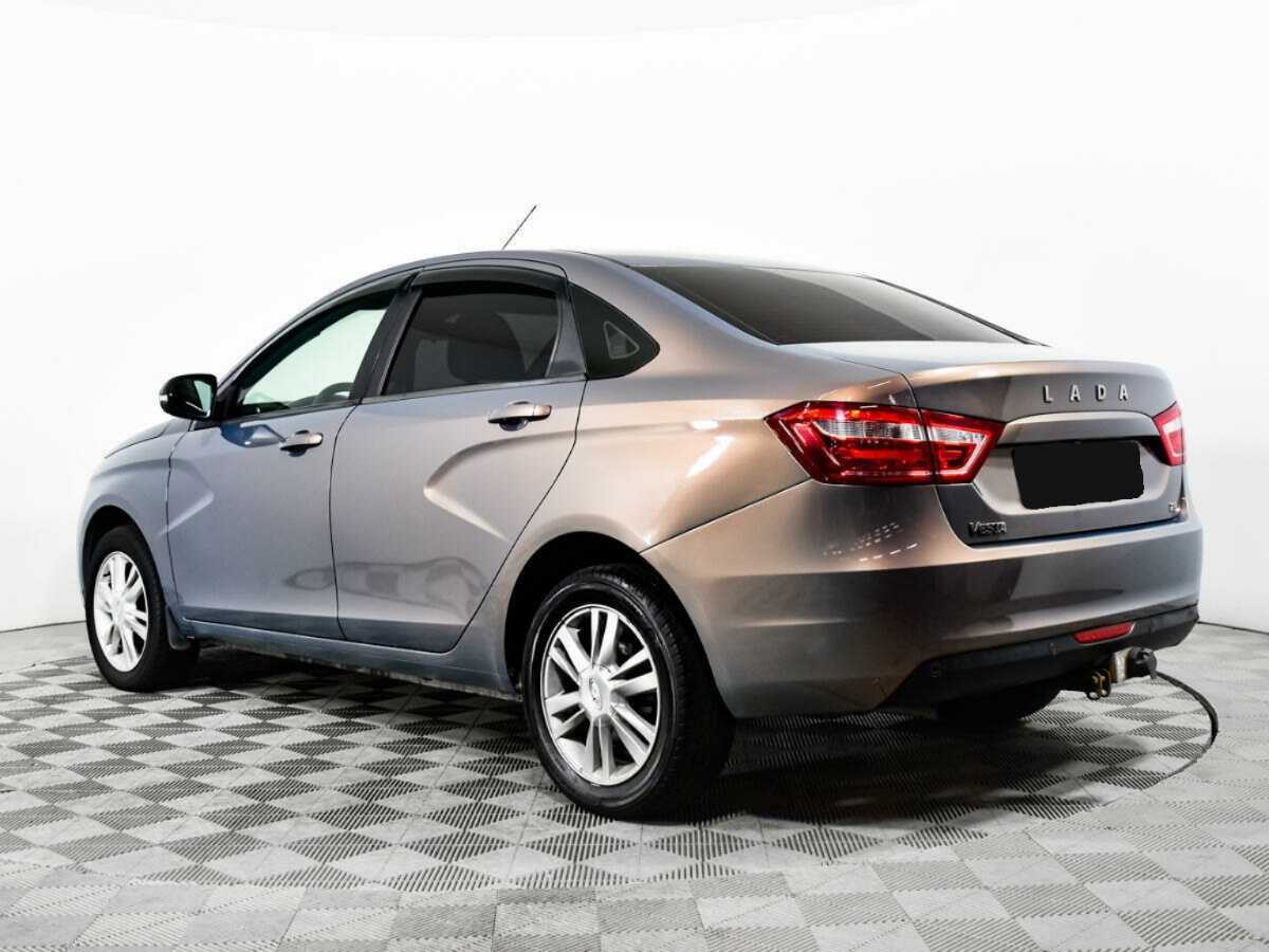 Lada (ВАЗ) Vesta с пробегом — 2019 год. Фото: #6