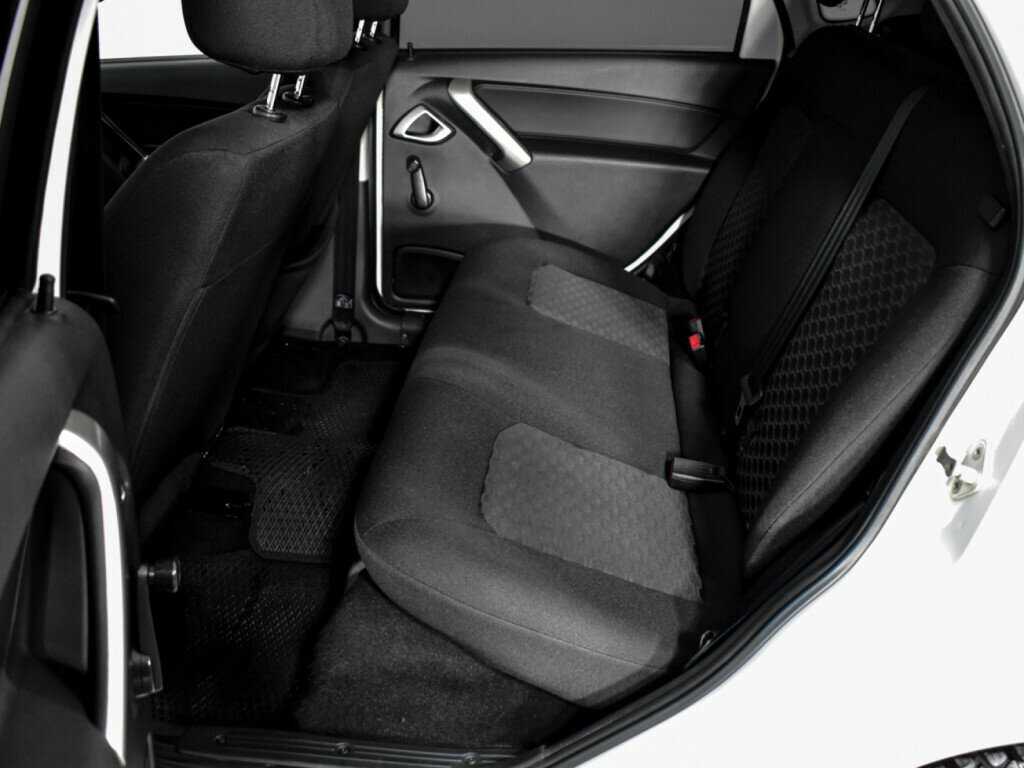 Lada (ВАЗ) Granta с пробегом — 2020 год. Фото: #9